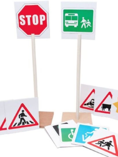 road-signs--600x551
